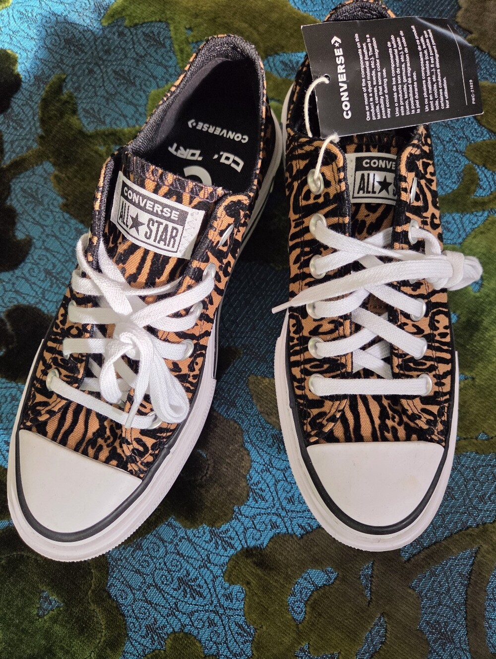 Converse AllStar Lift Double Stack Animal Print Platform, Size 6.5M, 8.5W - Picture 4 of 6